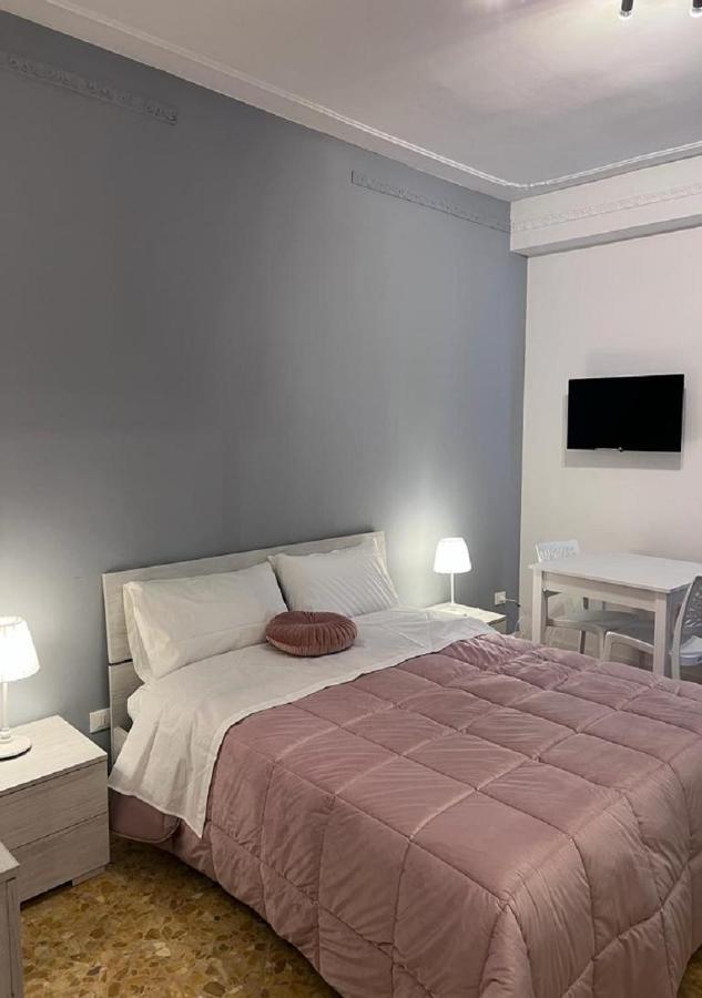 Bed and Breakfast Residenze Unita D'Italia Бари Экстерьер фото