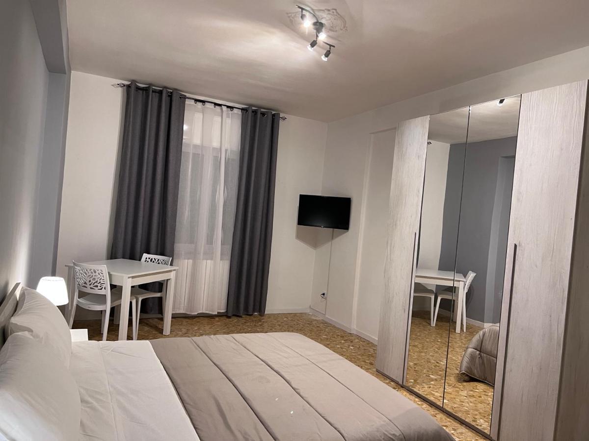 Bed and Breakfast Residenze Unita D'Italia Бари Экстерьер фото