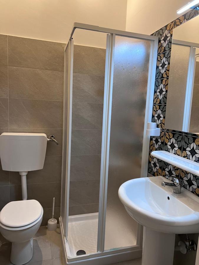 Bed and Breakfast Residenze Unita D'Italia Бари Экстерьер фото